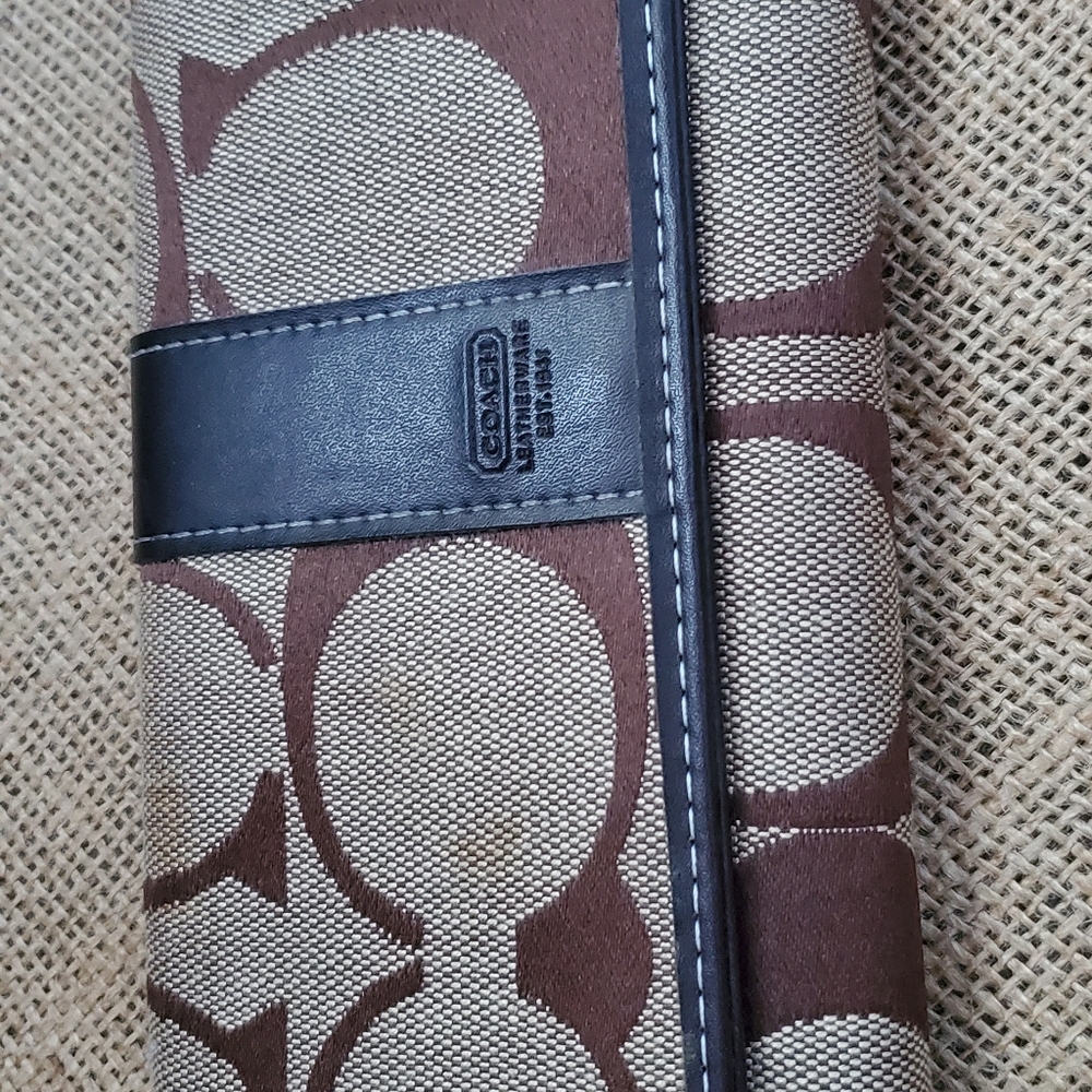Coach Wallet - Picture 7 of 13